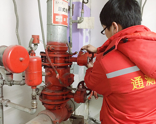 工作現(xiàn)場(chǎng)